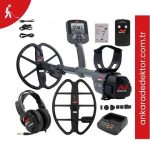 Minelab CTX 3030 Dedektör - Gelişmiş Metal Tespit Teknolojisi Minelab CTX 3030 dedektör, metal dedektörleri dünyasında ileri teknoloji ve üstün performansı bir araya getiren, define avcıları ve metal tespit meraklıları için tasarlanmış bir cihazdır. Hem profesyonel kullanıcılar hem de hobi olarak define arayanlar için idealdir. Başlıca Özellikler: Tam Renkli LCD Ekran: Minelab CTX 3030, tam renkli LCD ekranı ile hedef bilgilerini net ve ayrıntılı bir şekilde görüntüler. Kullanıcı dostu arayüzü, aramaları kolaylaştırır. FBS 2 Teknolojisi: Çift frekanslı FBS 2 (Full Band Spectrum) teknolojisi, geniş bir frekans aralığında çalışarak daha derin ve hassas tespitler yapar. Kablosuz Ses İletimi: Dahili kablosuz modül ile kulaklık kullanımında hareket özgürlüğü sağlar. Böylece kablolara takılma derdi olmadan rahatça arama yapabilirsiniz. Su Geçirmezlik: 3 metreye kadar su geçirmezlik özelliği ile su altı aramalarında da kullanıma uygundur. Plajda, nehirlerde ve göllerde güvenle arama yapabilirsiniz. GPS ve Haritalama: Entegre GPS ve haritalama fonksiyonları ile arama yaptığınız alanları kaydedebilir ve haritalar üzerinde işaretleyebilirsiniz. Avantajları: Hassas Hedef Belirleme: Hedeflerin tam yerini belirlemek için hassas tespit özelliği. Çoklu Dil Desteği: Birçok farklı dilde menü seçenekleri ile kullanıcı dostu arayüz. Ergonomik Tasarım: Hafif ve dengeli tasarımı sayesinde uzun süreli aramalarda bile rahat kullanım. Geniş Aksesuar Seçenekleri: Çeşitli arama başlıkları ve aksesuarlar ile farklı arama ihtiyaçlarına uygunluk. Kimler İçin Uygundur? Minelab CTX 3030 dedektör, profesyonel define avcıları, arkeologlar ve hobi amaçlı metal dedektör kullanıcıları için mükemmel bir seçimdir. Hem kara hem de su altı aramalarında üstün performans sunar. Kullanım Alanları: Define ve hazine aramaları Tarihi eser tespitleri Kayıp mücevher ve metalleri bulma Arkeolojik araştırmalar Sonuç: Minelab CTX 3030 dedektör, en zorlu koşullarda bile üstün performans sergileyen, gelişmiş teknoloji ve yüksek kaliteye sahip bir metal dedektörüdür. Hedeflerinizi daha hızlı ve hassas bir şekilde bulmak için bu dedektör vazgeçilmez bir araçtır. Gelişmiş özellikleri ve kullanım kolaylığı ile Minelab CTX 3030, define avı ve metal tespiti konularında en iyi sonuçları elde etmenizi sağlar.